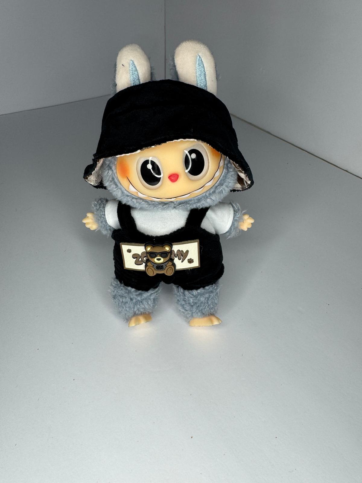 Labubu Zemy Bear Set – Monochrome Cool with a Fluffy Twist