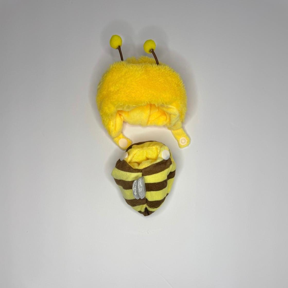 Labubu Buzz Buddy Set – Sweet as Honey, Sharp as Style